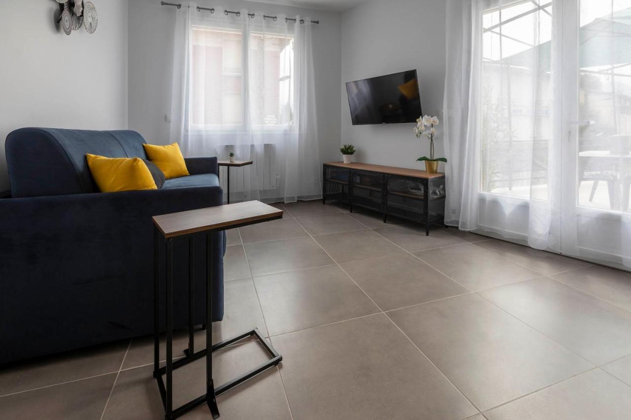Loc Trotteur Le Graphite T2 Grand Confort Terrasse Lourdes Luaran gambar